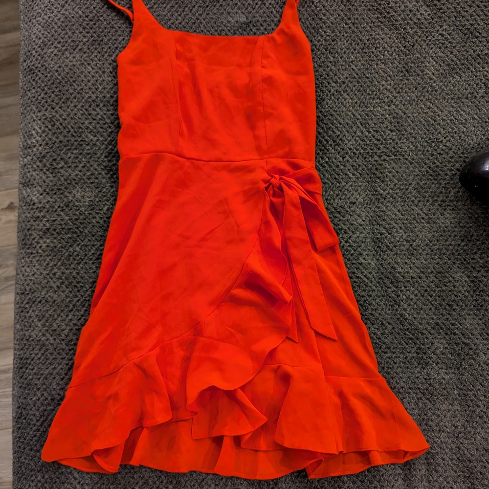 Elegant Red Sleeveless Dress
